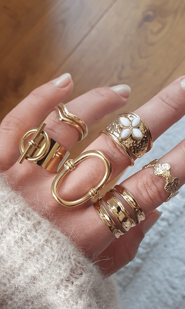 Bague MIA